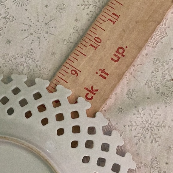 Pair of China plates - Picture 6 of 6